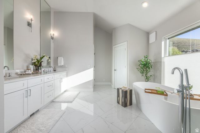 195 E NORTH SANDRUN RD, Salt Lake City, UT 84103