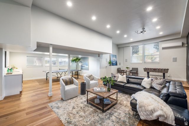 195 E NORTH SANDRUN RD, Salt Lake City, UT 84103