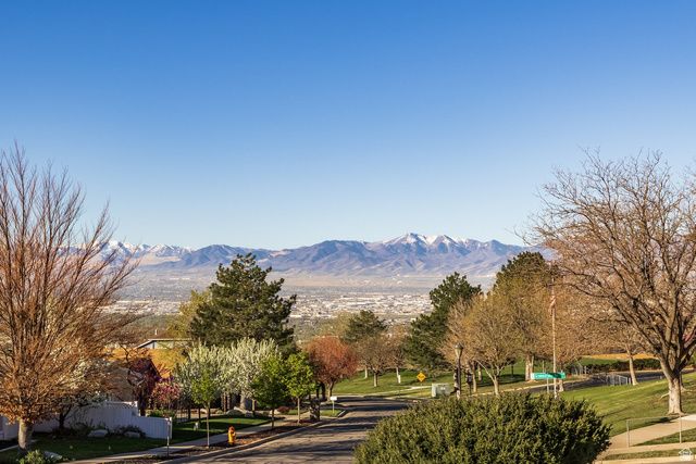 195 E NORTH SANDRUN RD, Salt Lake City, UT 84103