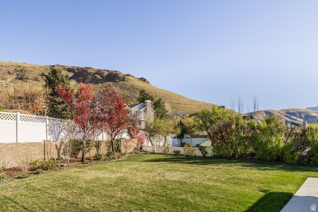 195 E NORTH SANDRUN RD, Salt Lake City, UT 84103