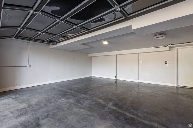 195 E NORTH SANDRUN RD, Salt Lake City, UT 84103