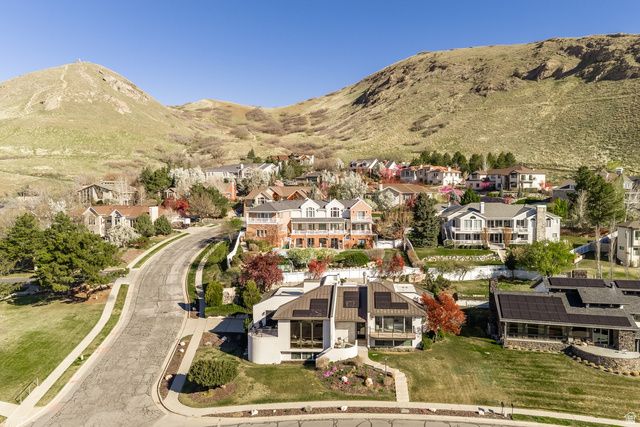 195 E NORTH SANDRUN RD, Salt Lake City, UT 84103