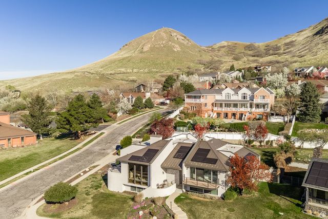 195 E NORTH SANDRUN RD, Salt Lake City, UT 84103