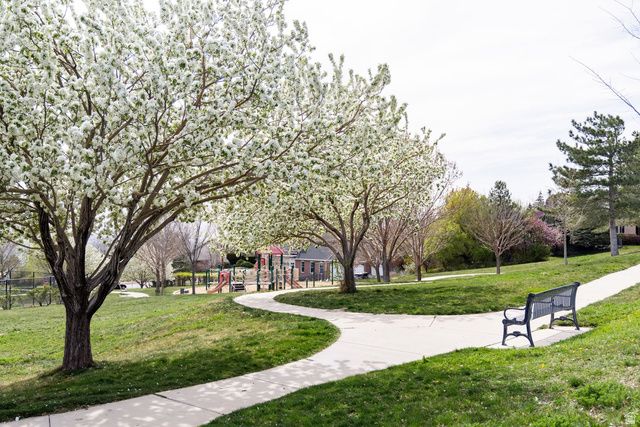 195 E NORTH SANDRUN RD, Salt Lake City, UT 84103