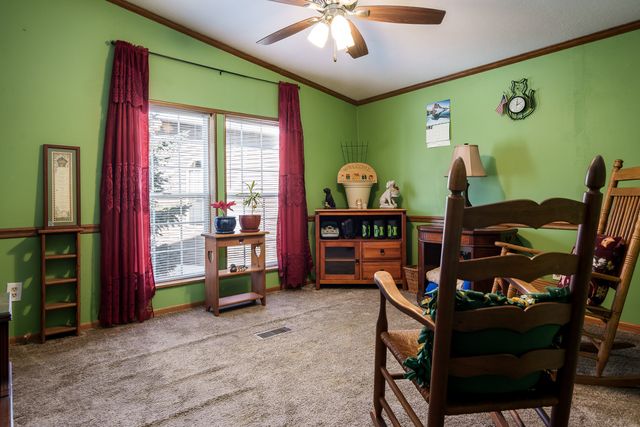 8511 Fig Tree Lane, Roscoe, IL 61073