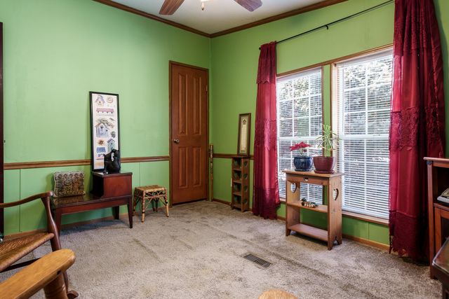 8511 Fig Tree Lane, Roscoe, IL 61073