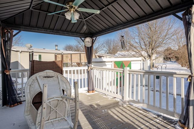 8511 Fig Tree Lane, Roscoe, IL 61073