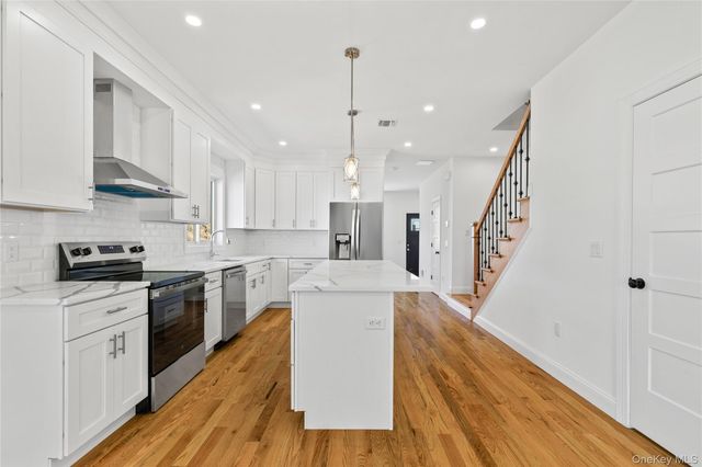 1014 Annadale Road, Staten Island, NY 10312