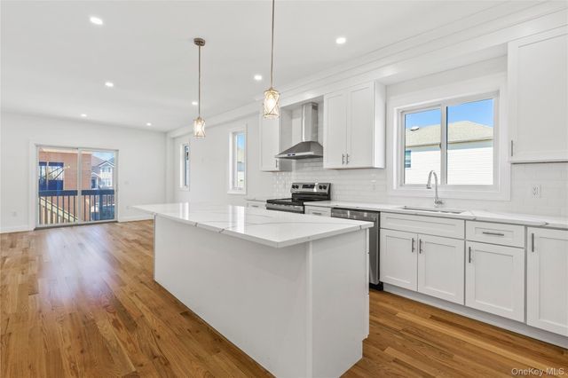 1014 Annadale Road, Staten Island, NY 10312