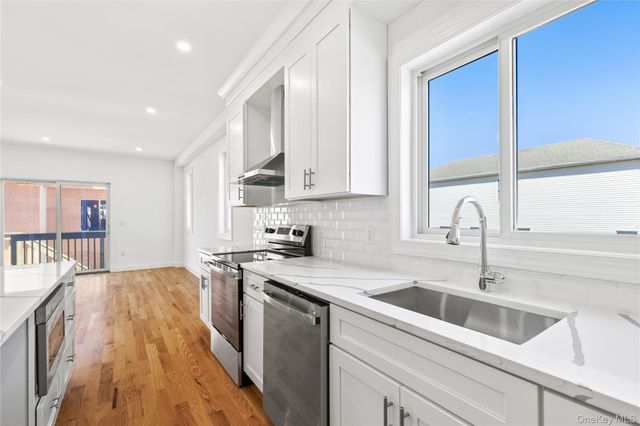 1014 Annadale Road, Staten Island, NY 10312