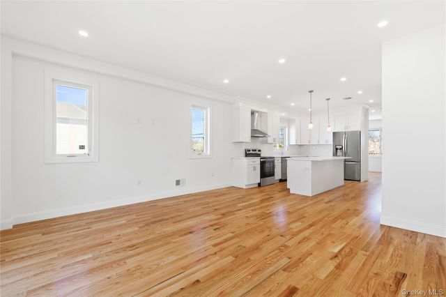 1014 Annadale Road, Staten Island, NY 10312