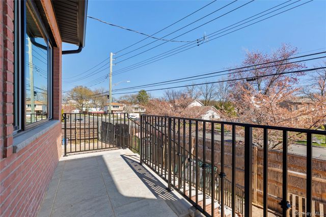 1014 Annadale Road, Staten Island, NY 10312