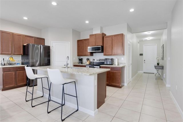 27526 SW 133rd Place, Homestead, FL 33032