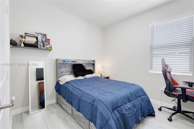 27526 SW 133rd Place, Homestead, FL 33032