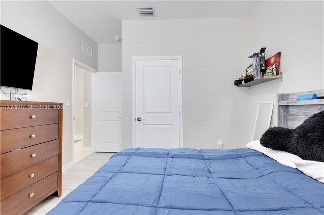 27526 SW 133rd Place, Homestead, FL 33032