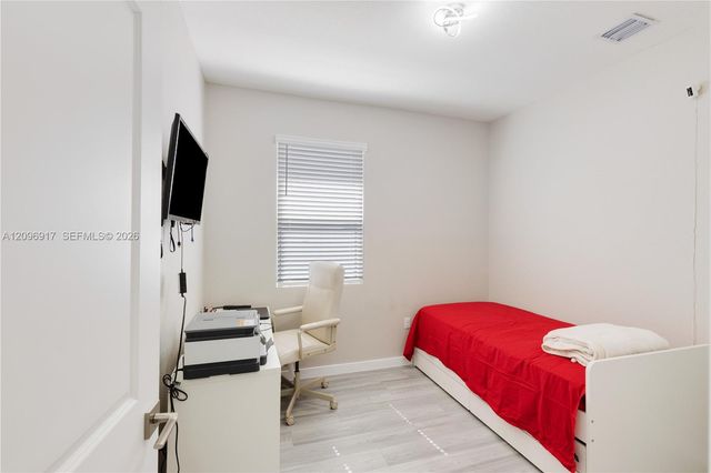 27526 SW 133rd Place, Homestead, FL 33032