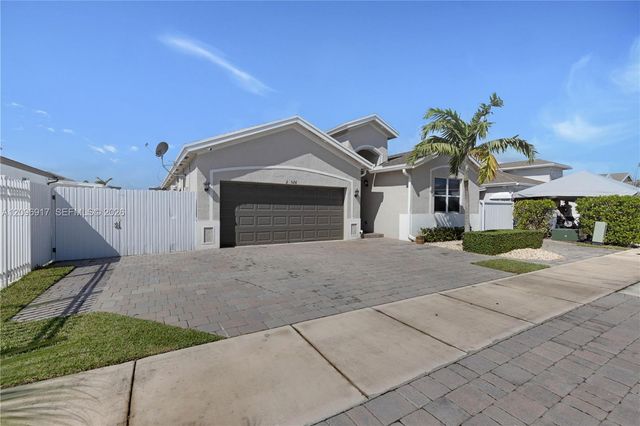 27526 SW 133rd Place, Homestead, FL 33032