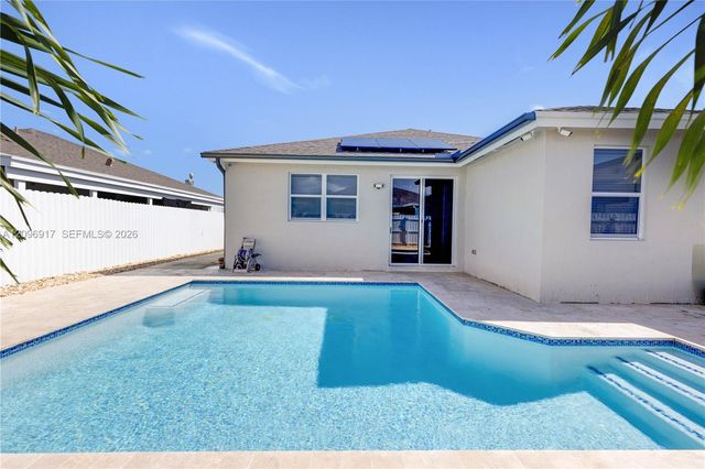 27526 SW 133rd Place, Homestead, FL 33032