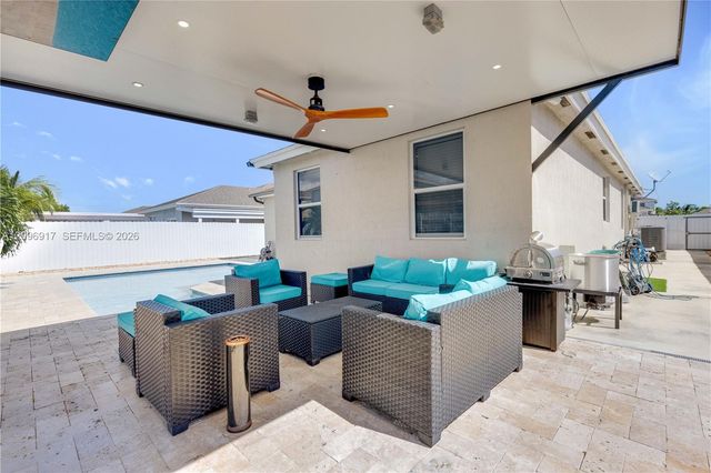 27526 SW 133rd Place, Homestead, FL 33032