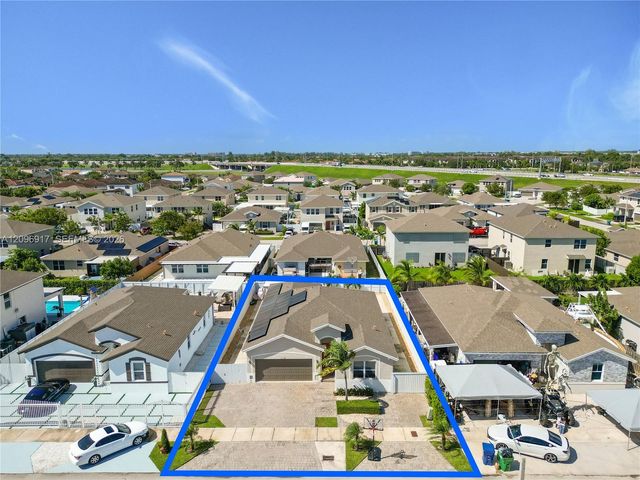 27526 SW 133rd Place, Homestead, FL 33032