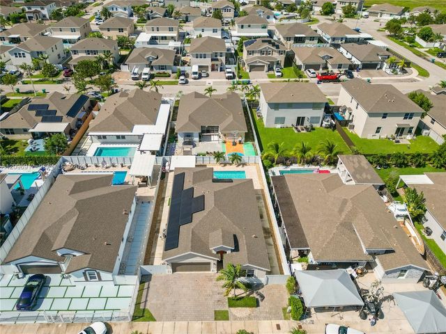 27526 SW 133rd Place, Homestead, FL 33032