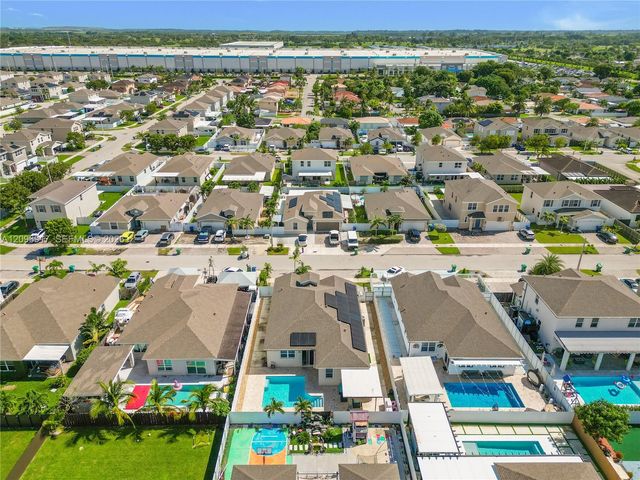 27526 SW 133rd Place, Homestead, FL 33032