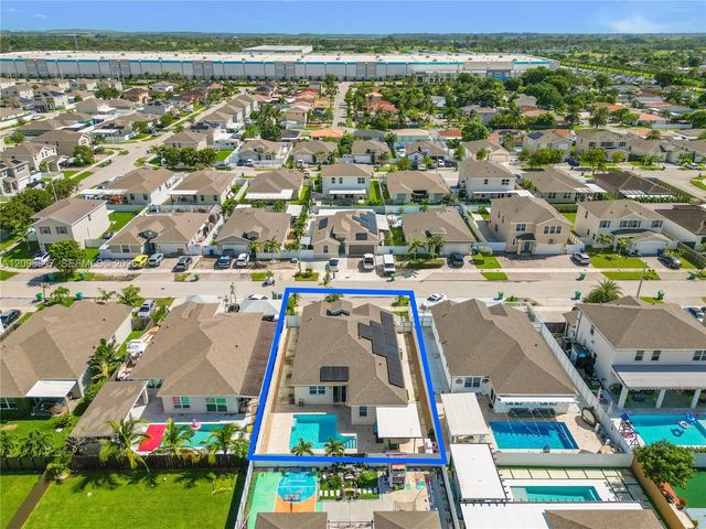 27526 SW 133rd Place, Homestead, FL 33032