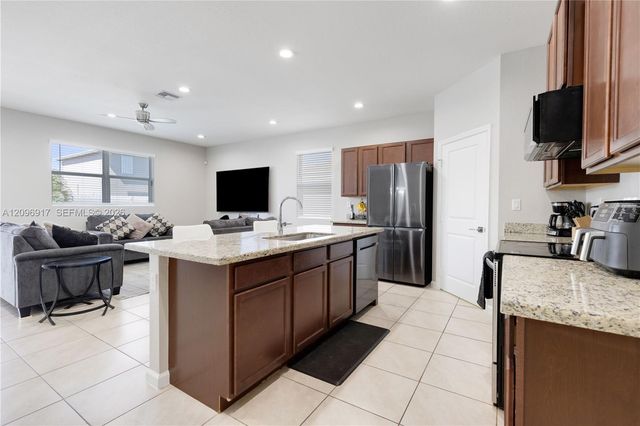 27526 SW 133rd Place, Homestead, FL 33032
