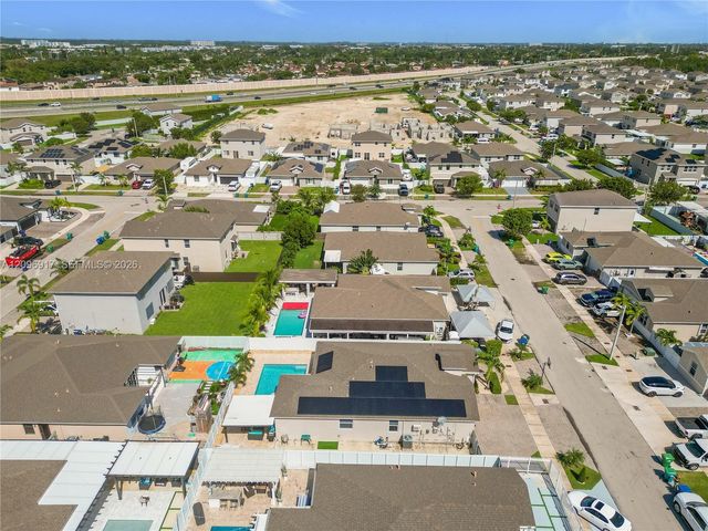 27526 SW 133rd Place, Homestead, FL 33032