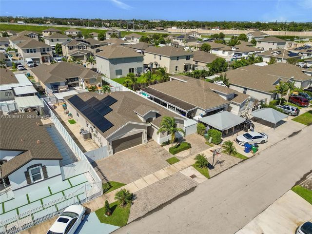 27526 SW 133rd Place, Homestead, FL 33032