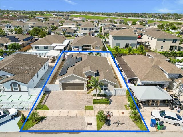 27526 SW 133rd Place, Homestead, FL 33032