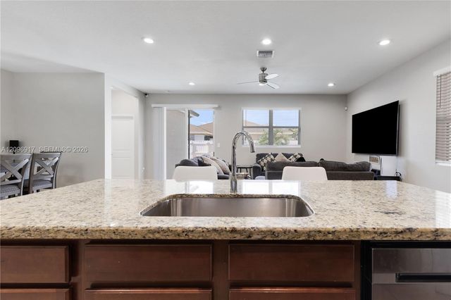 27526 SW 133rd Place, Homestead, FL 33032