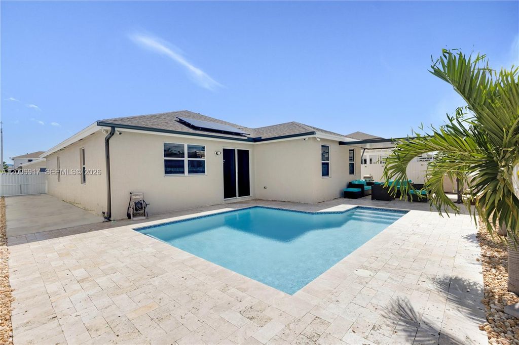 27526 SW 133rd Place, Homestead, FL 33032