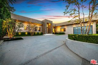 16167 Royal Oak Road, Encino (los Angeles), CA 91436