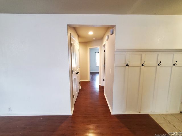 555 PLANTERS PASS, Schertz, TX 78154