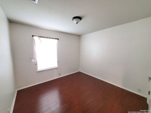 555 PLANTERS PASS, Schertz, TX 78154