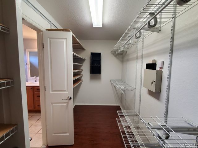 555 PLANTERS PASS, Schertz, TX 78154