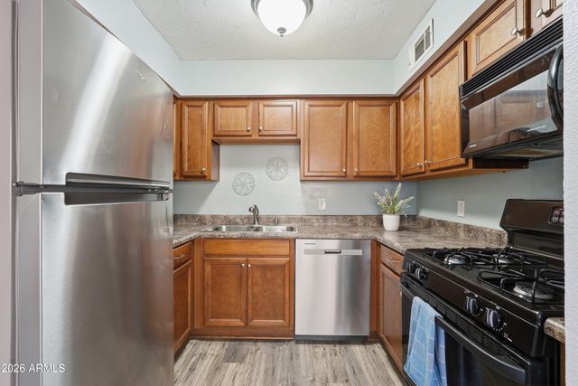 4950 N MILLER Road 146, Scottsdale, AZ 85251