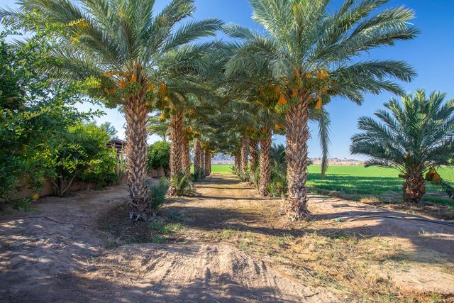 9645 4th Avenue, Blythe, CA 92225