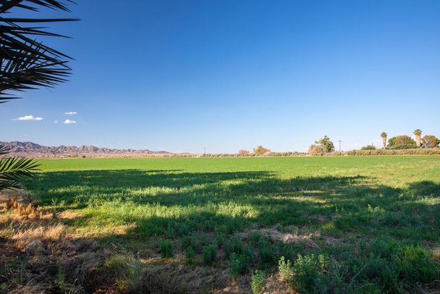 9645 4th Avenue, Blythe, CA 92225