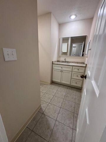 3516 Fishinger Mill Drive, Hilliard, OH 43026