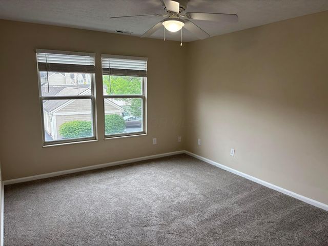 3516 Fishinger Mill Drive, Hilliard, OH 43026