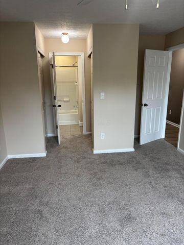 3516 Fishinger Mill Drive, Hilliard, OH 43026