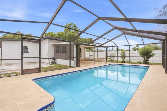 4329 12TH AVENUE N, St Petersburg, FL 33713