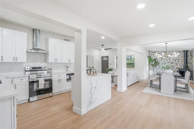 4329 12TH AVENUE N, St Petersburg, FL 33713