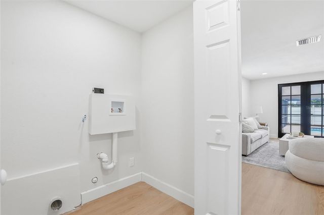 4329 12TH AVENUE N, St Petersburg, FL 33713