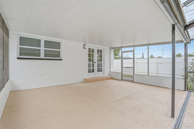 4329 12TH AVENUE N, St Petersburg, FL 33713