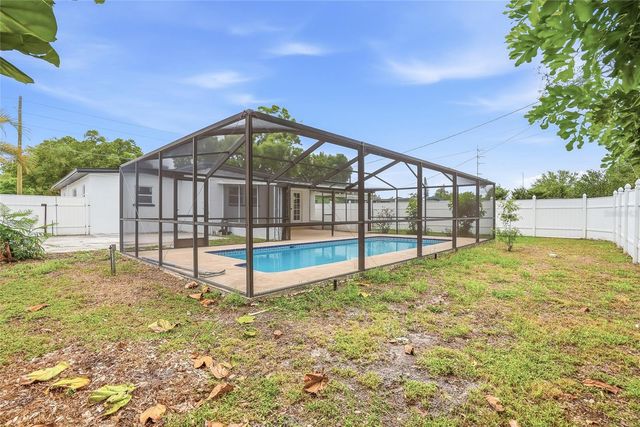 4329 12TH AVENUE N, St Petersburg, FL 33713