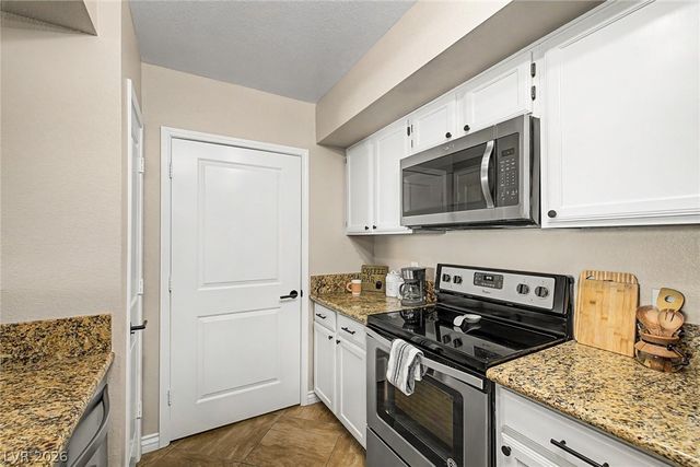 45 Maleena Mesa Street 122, Henderson, NV 89074