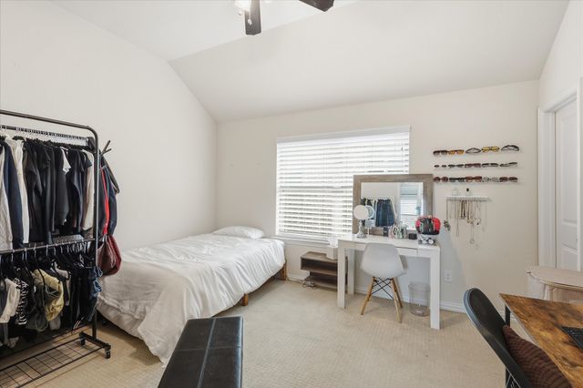 769 Lady Tessala Avenue, Lewisville, TX 75056
